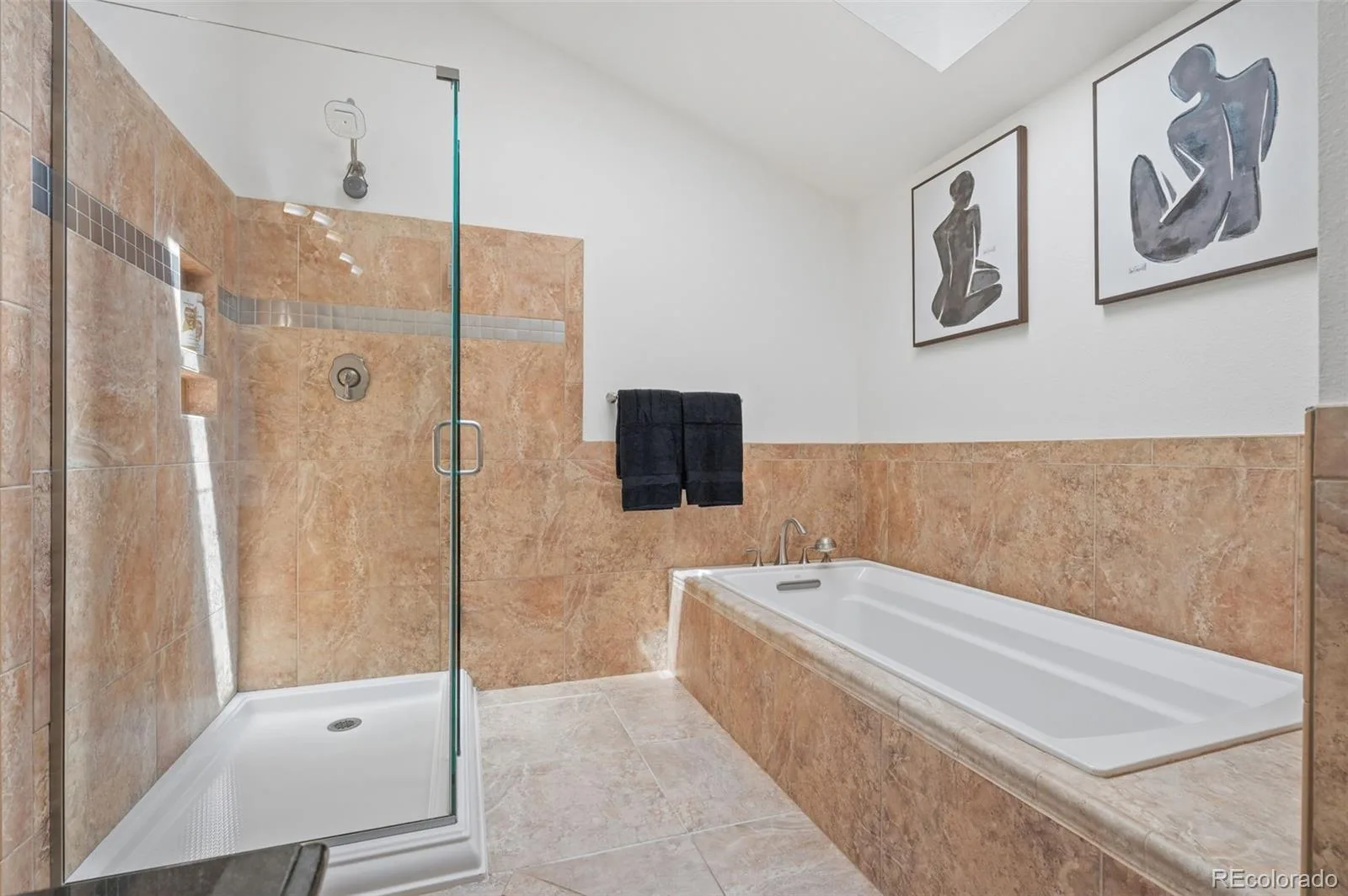 17572 E Wesley Place Aurora CO 80013 | MLS #REC3235738 09282026053811 1600 19