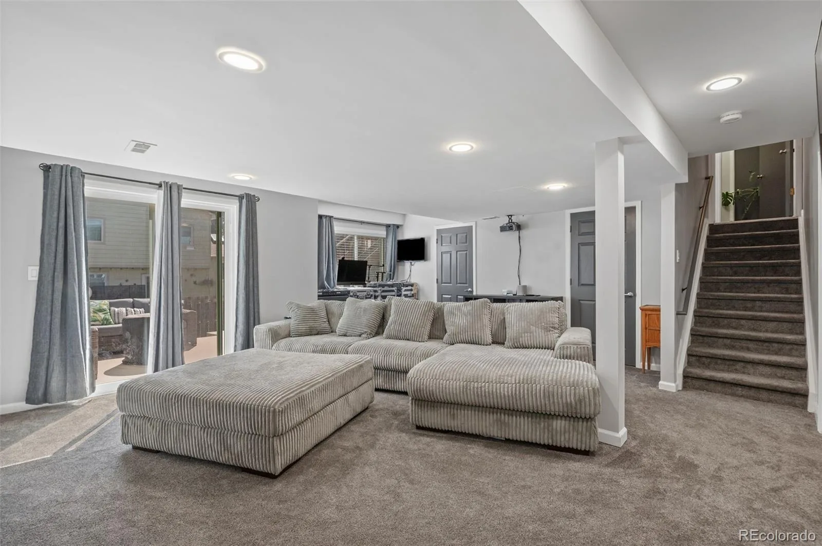 17572 E Wesley Place Aurora CO 80013 | MLS #REC3235738 09282026053811 1600 26