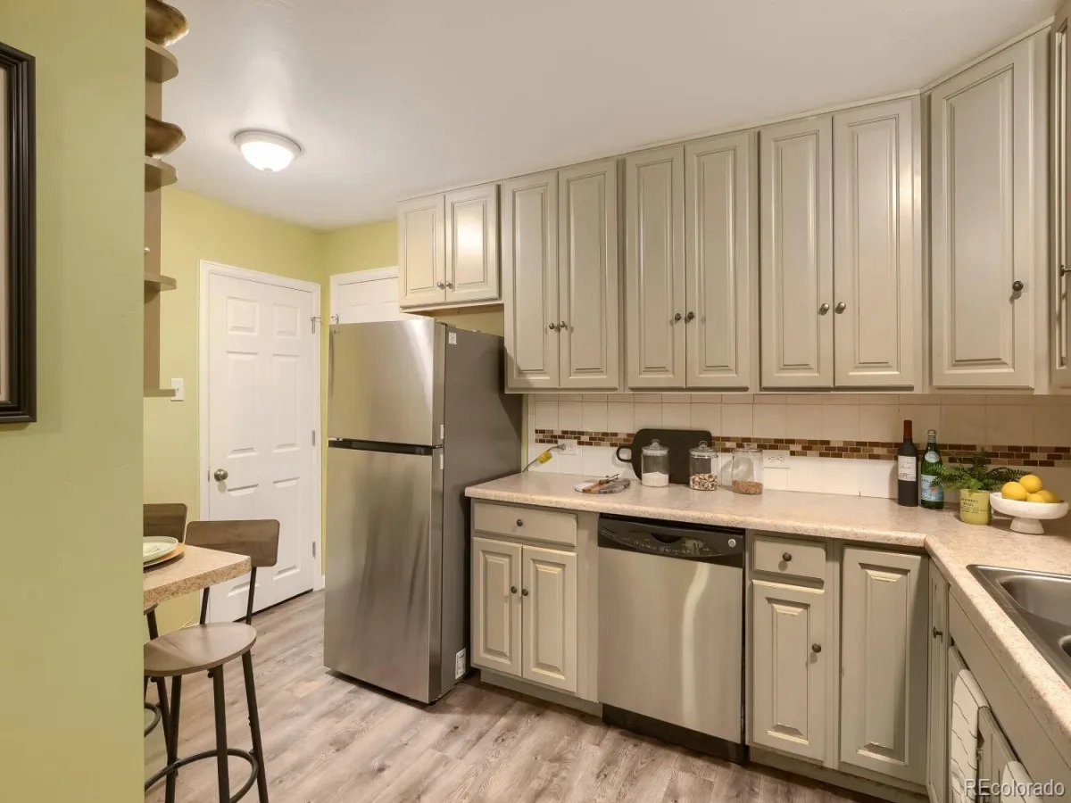 1060 Leyden Street Denver CO 80220 | MLS #REC3241495 10092026034605 1200 11