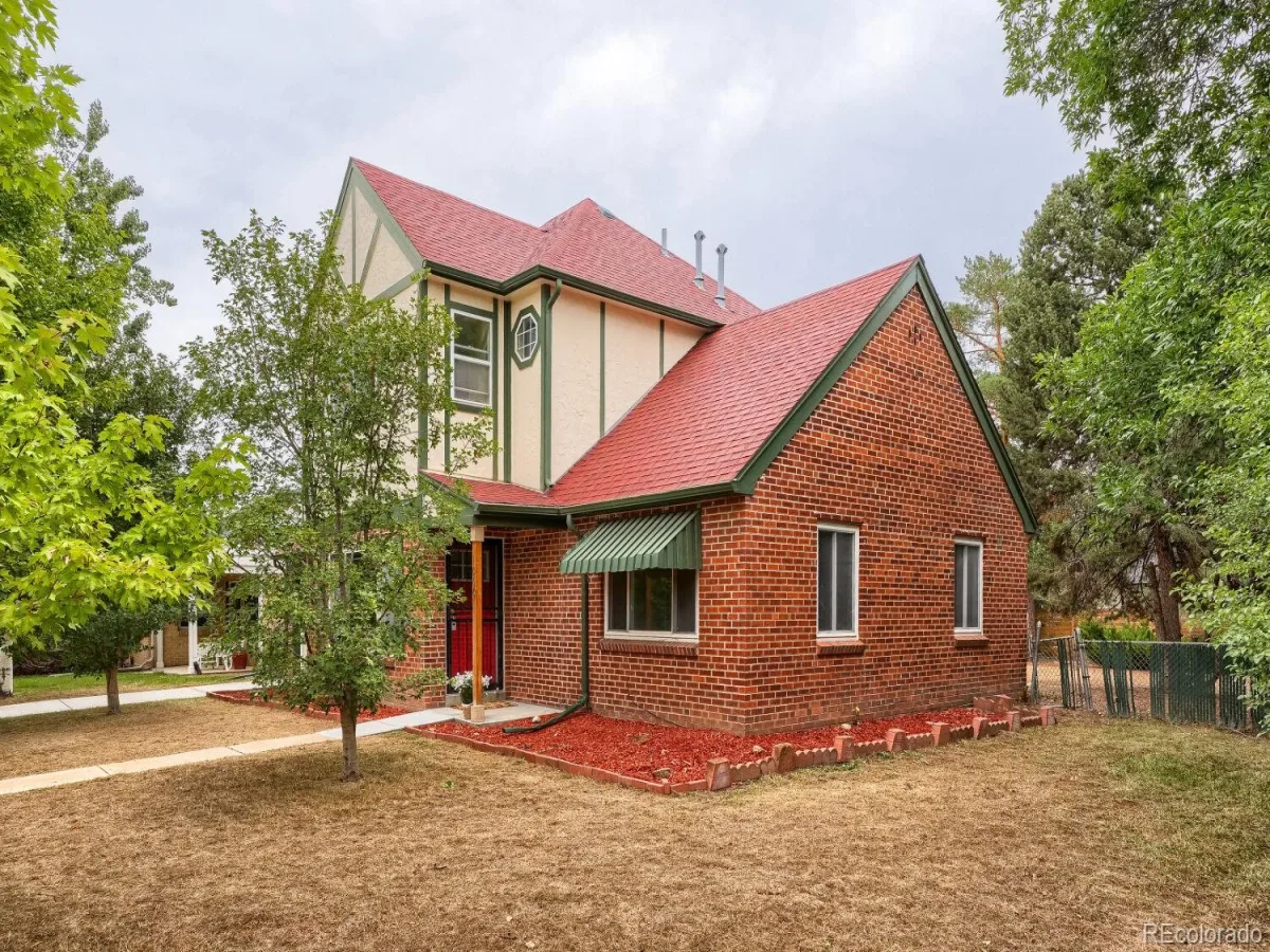 1060 Leyden Street Denver CO 80220 | MLS #REC3241495 10092026034605 1200 4