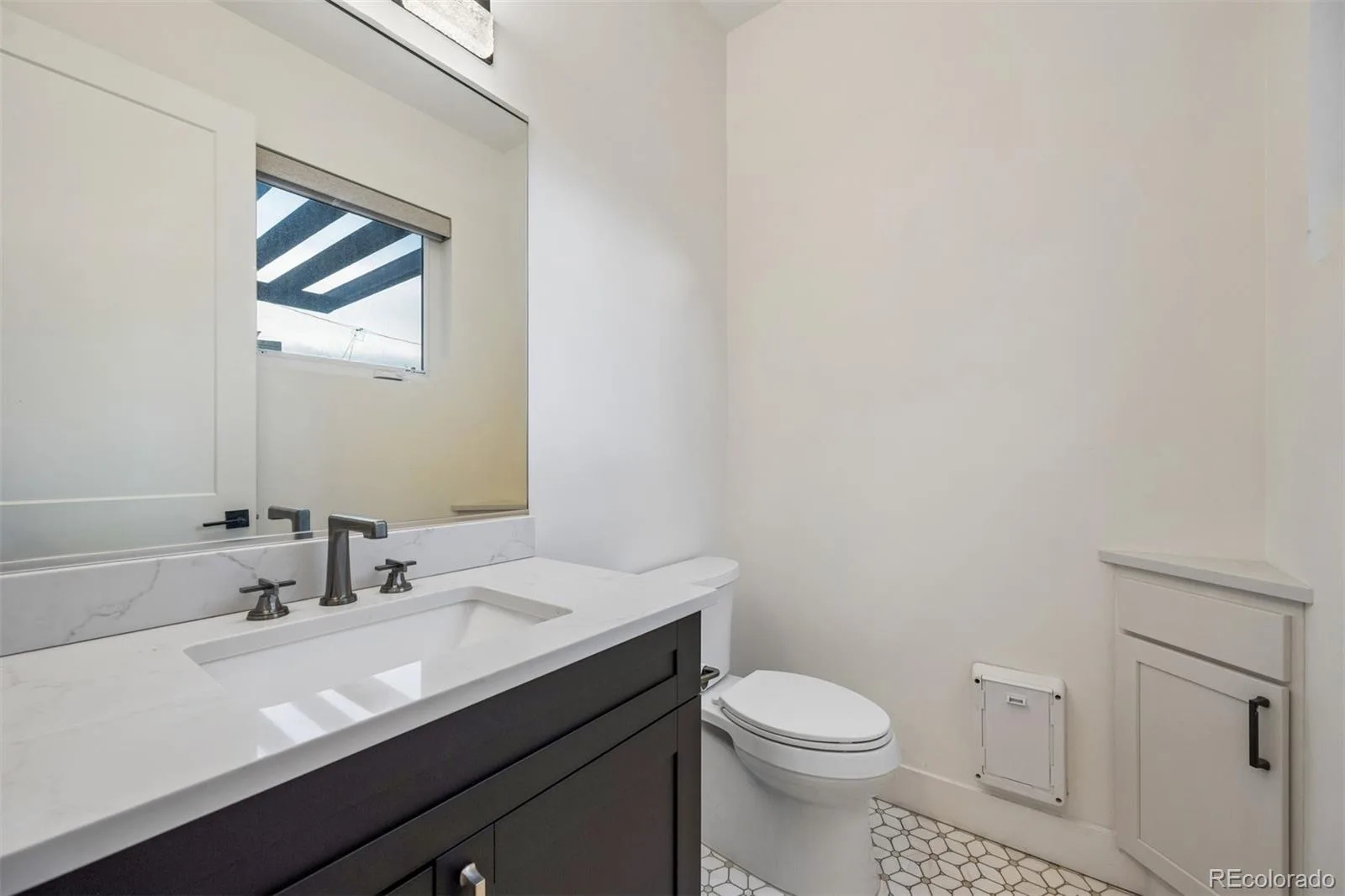 2227 N Clarkson Street Denver CO 80205 | MLS #REC3241751 08062026174942 1600 15