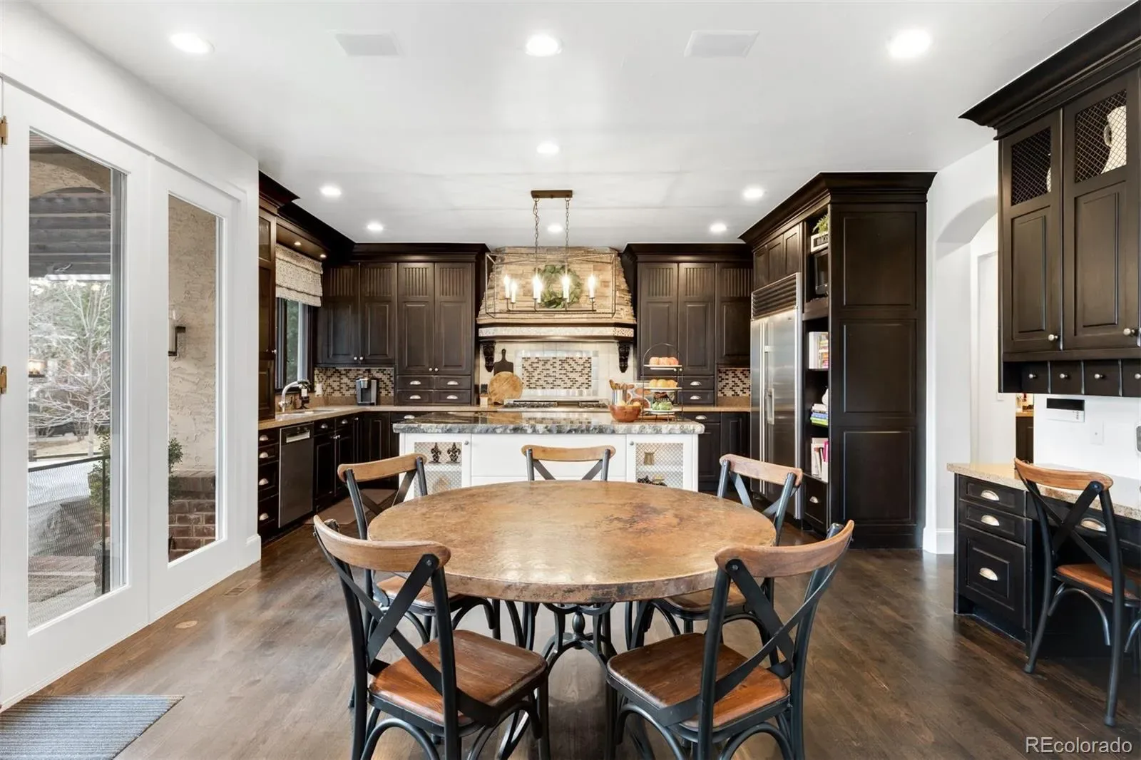 03202026201618 1600 10