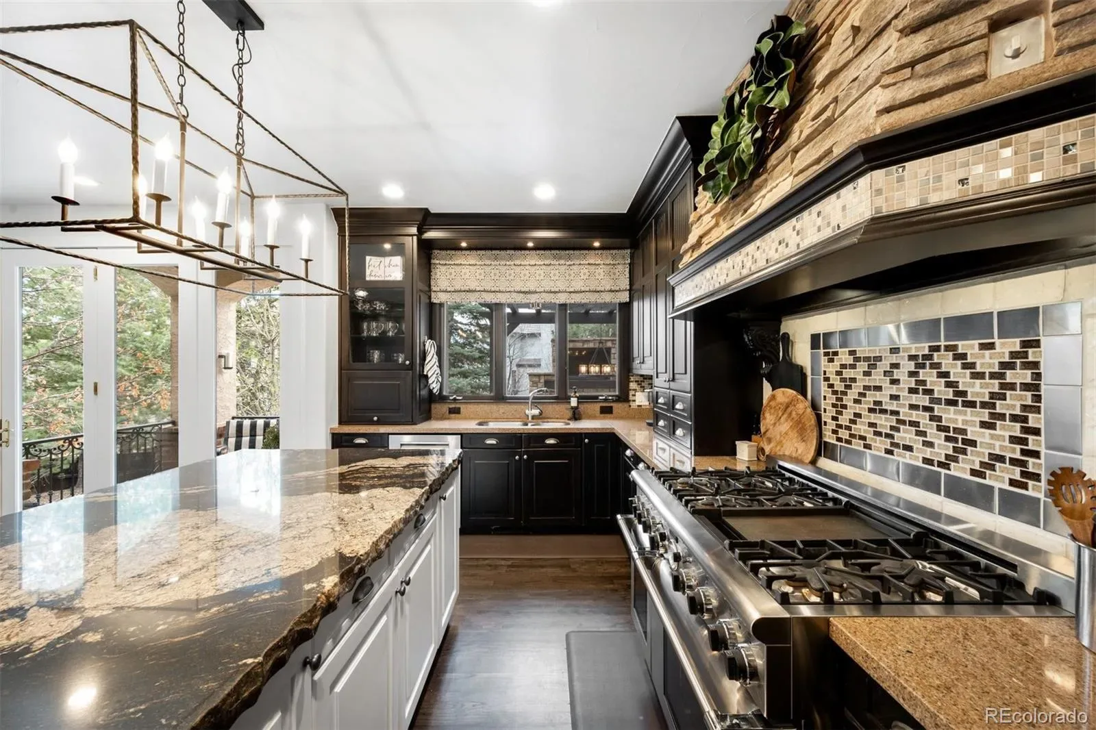 03202026201618 1600 15