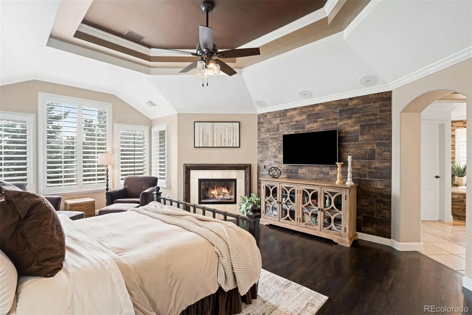 03202026201618 1600 21