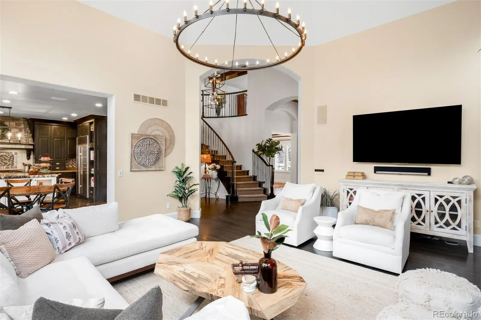 03202026201618 1600 9