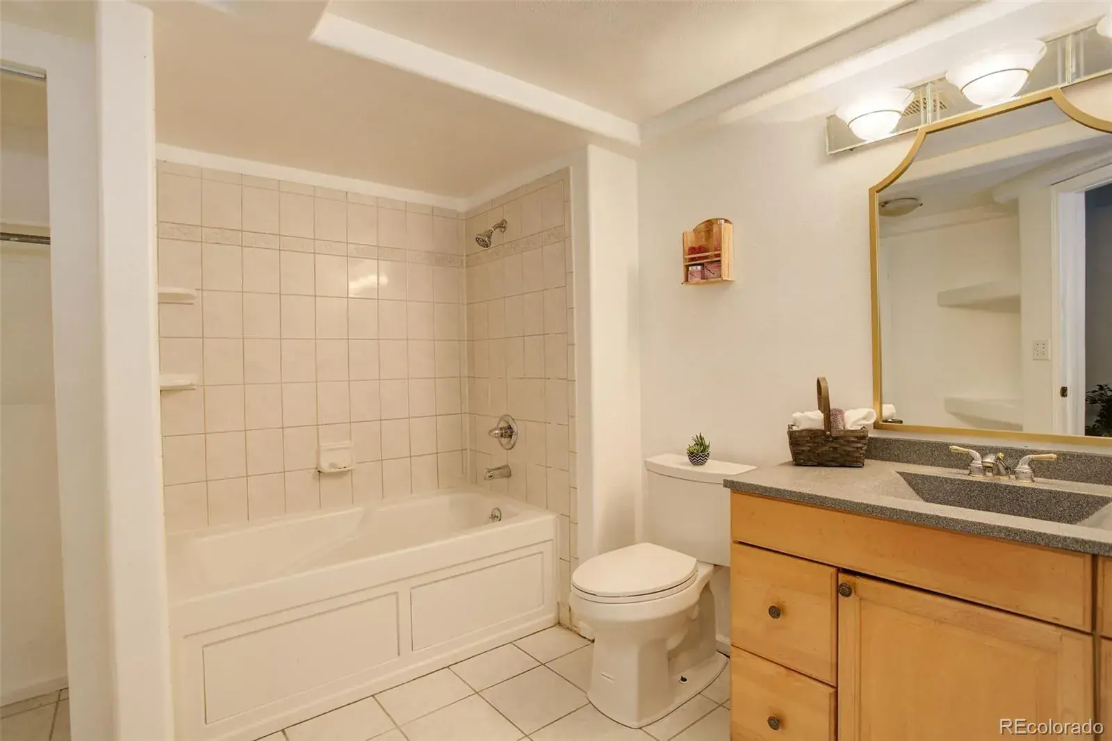 14602 E 2nd Avenue #100C Aurora CO 80011 MLS #REC3243325 01152025202716 1600 7