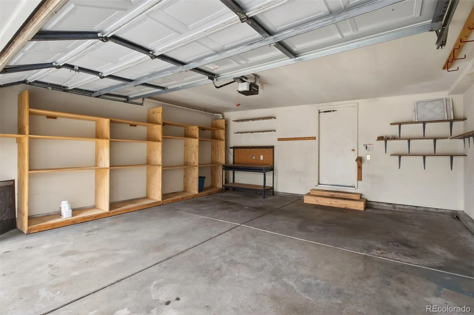 04062026170249 1600 37