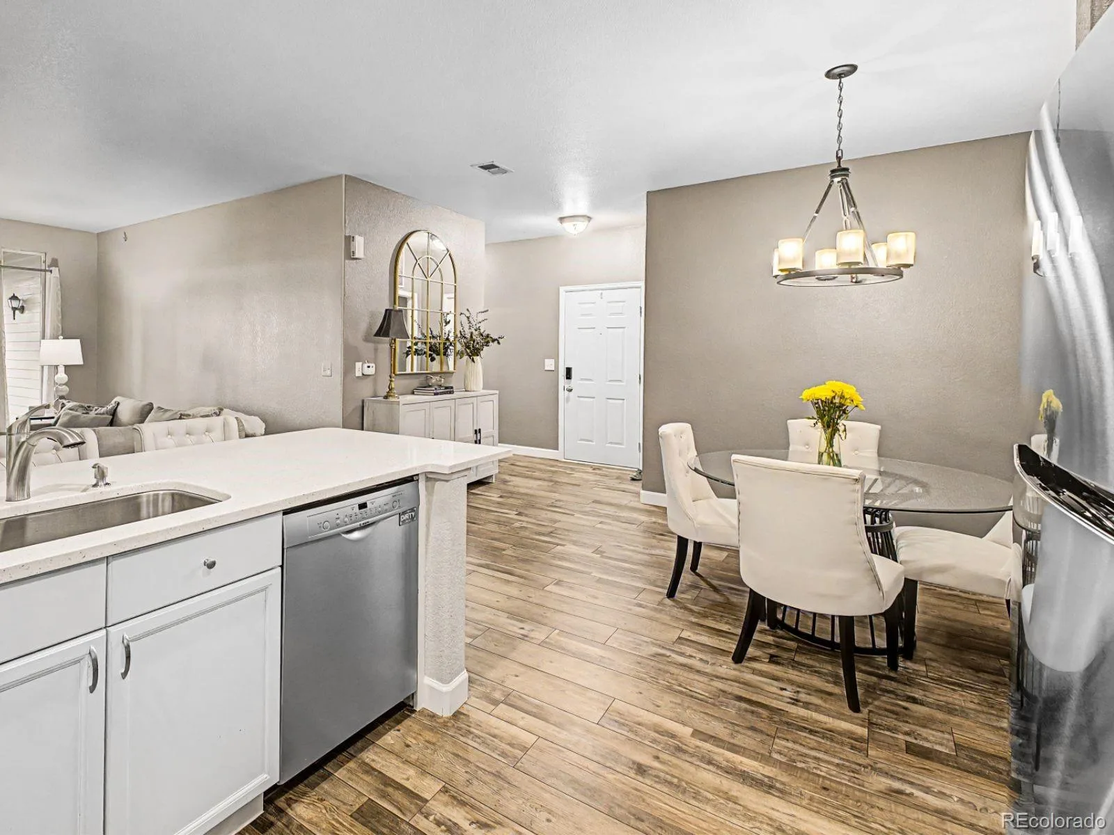 8496 S Hoyt Way #206 Littleton CO 80128 | MLS #REC3245182 08102026163758 1600 6