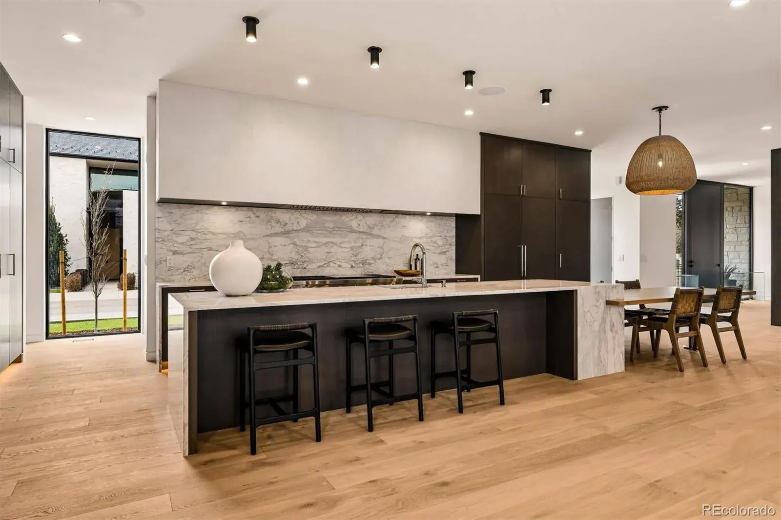 2620 E Cedar Avenue Denver CO 80209 MLS #REC3248673 02272026225741 1600 11