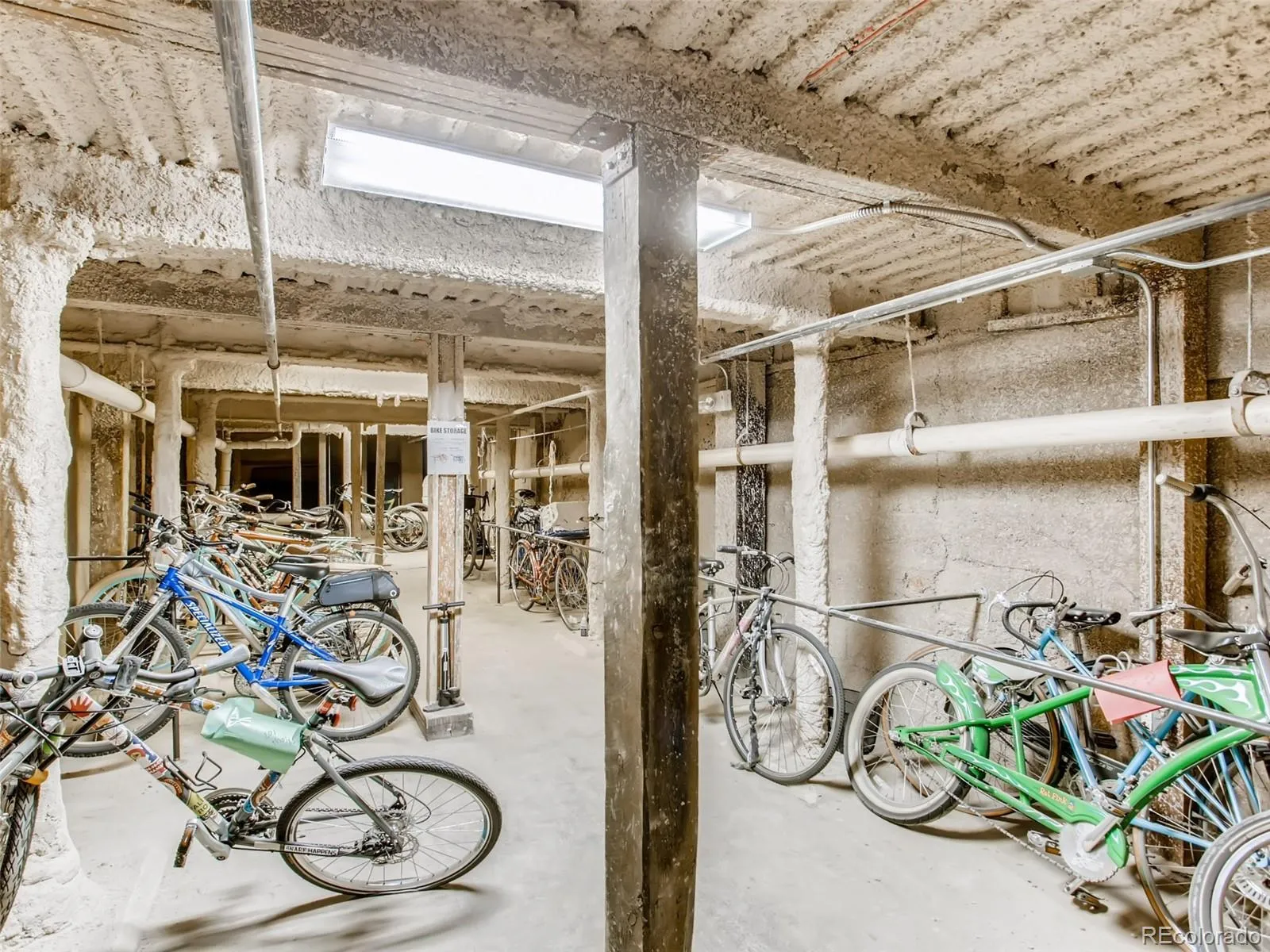 2441 N Broadway #217 Denver CO 80205 MLS #REC3249871 04302026225004 1600 23