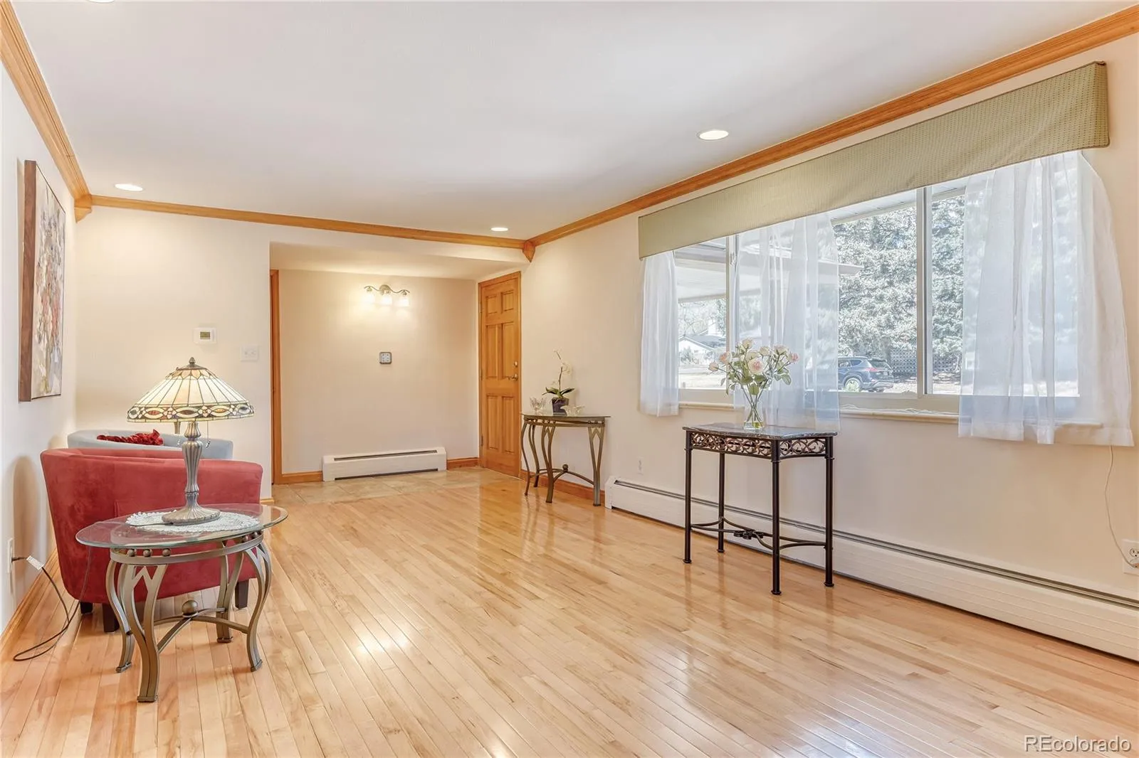 04102026195256 1600 3