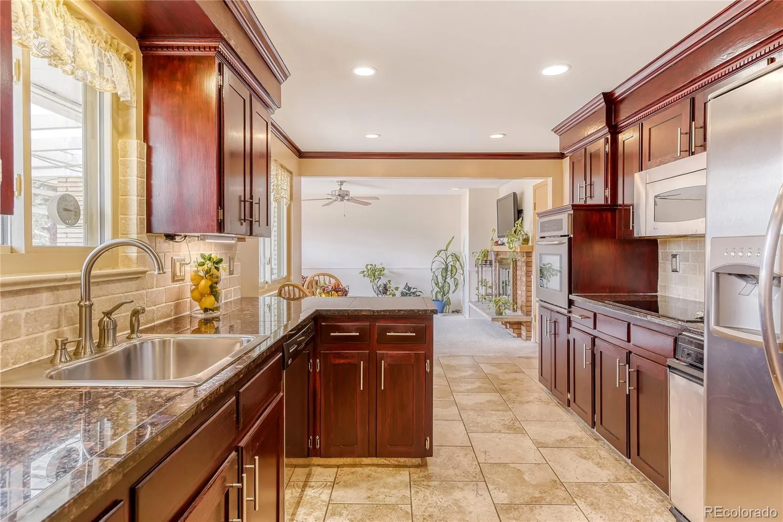 04102026195256 1600 31