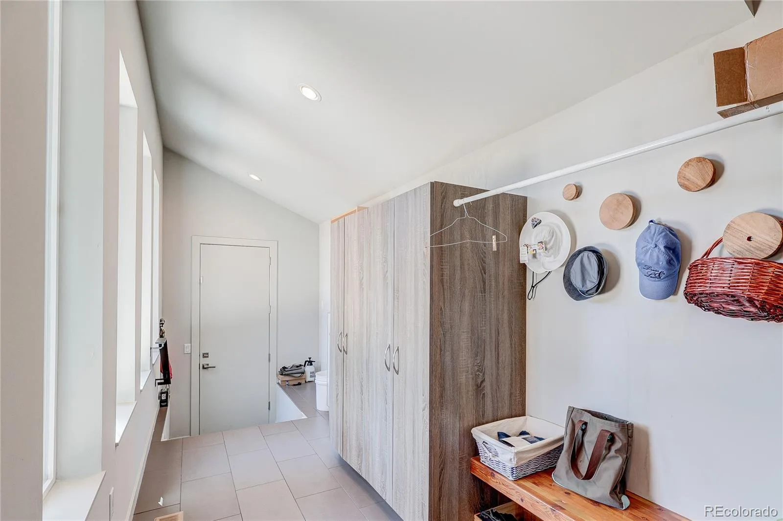 1141 S Cook Street Denver CO 80210 MLS #REC3253076 06172026022150 1600 30