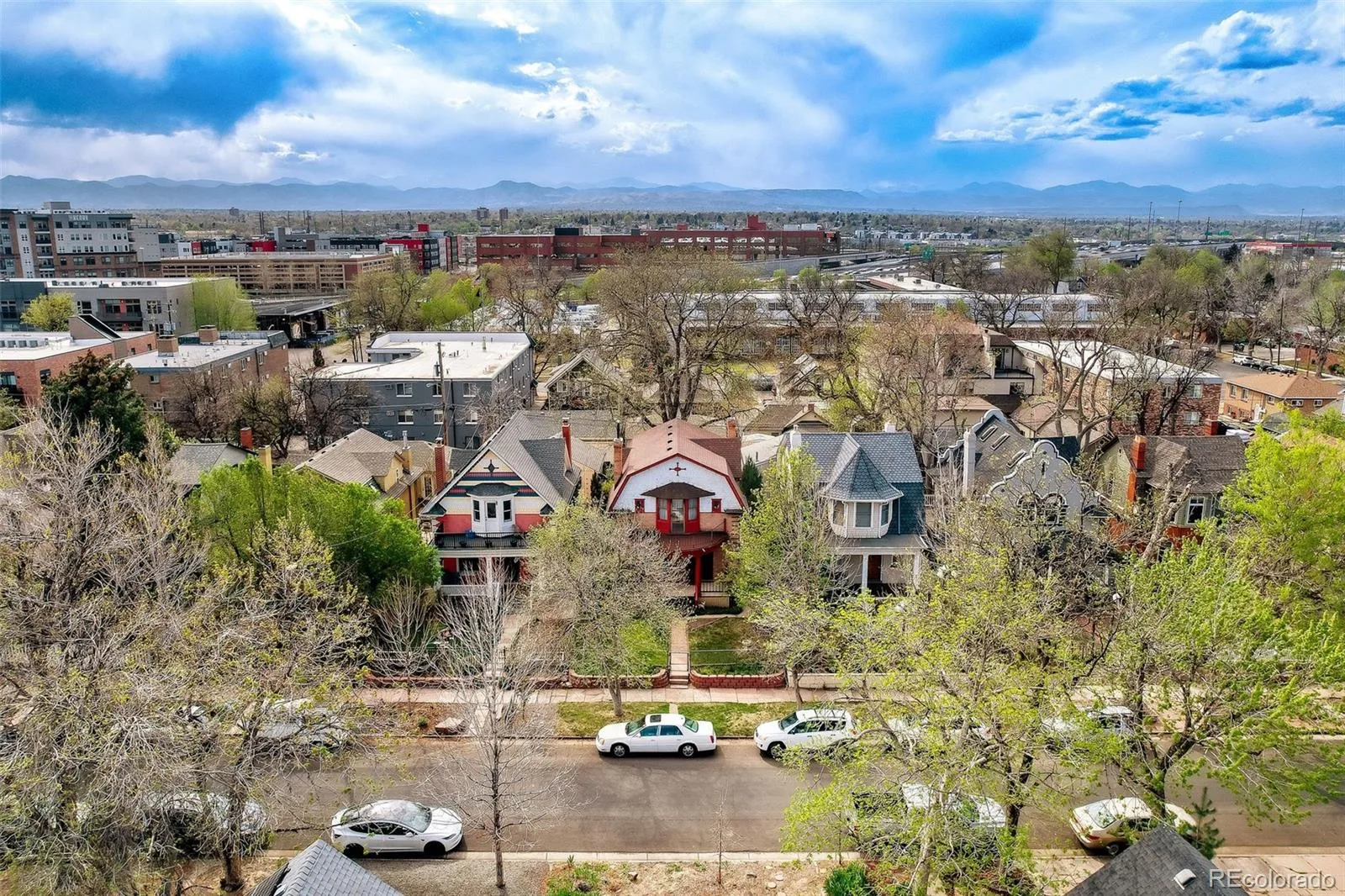 943 S Pennsylvania Street Denver CO 80209 MLS #REC3253916 06092026005609 1600 25