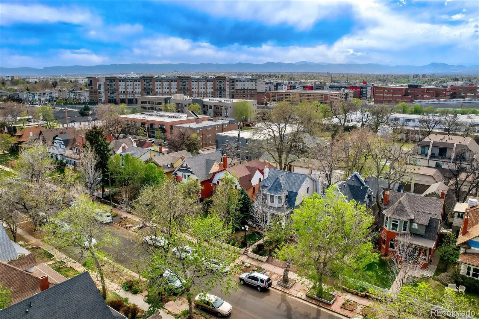 943 S Pennsylvania Street Denver CO 80209 MLS #REC3253916 06092026005609 1600 26