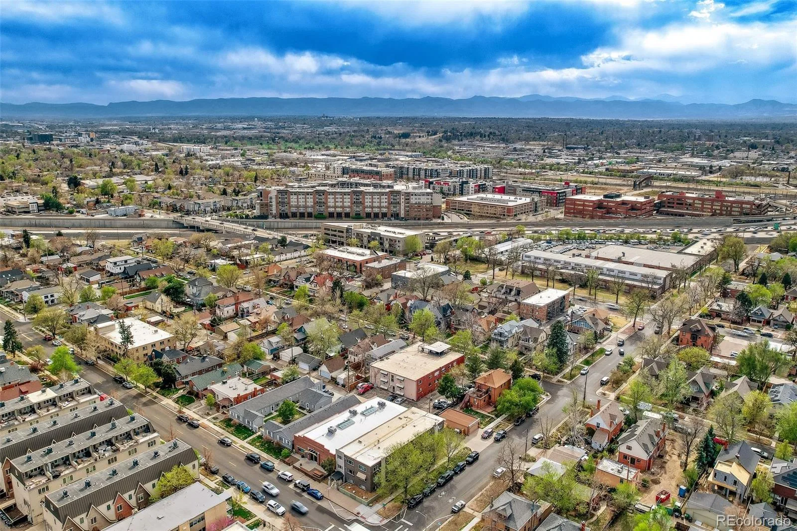 943 S Pennsylvania Street Denver CO 80209 MLS #REC3253916 06092026005609 1600 31