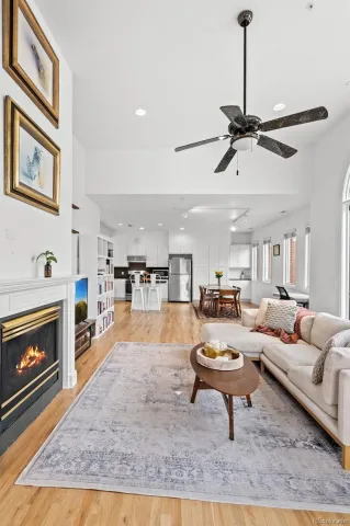 04092026152543 640 10