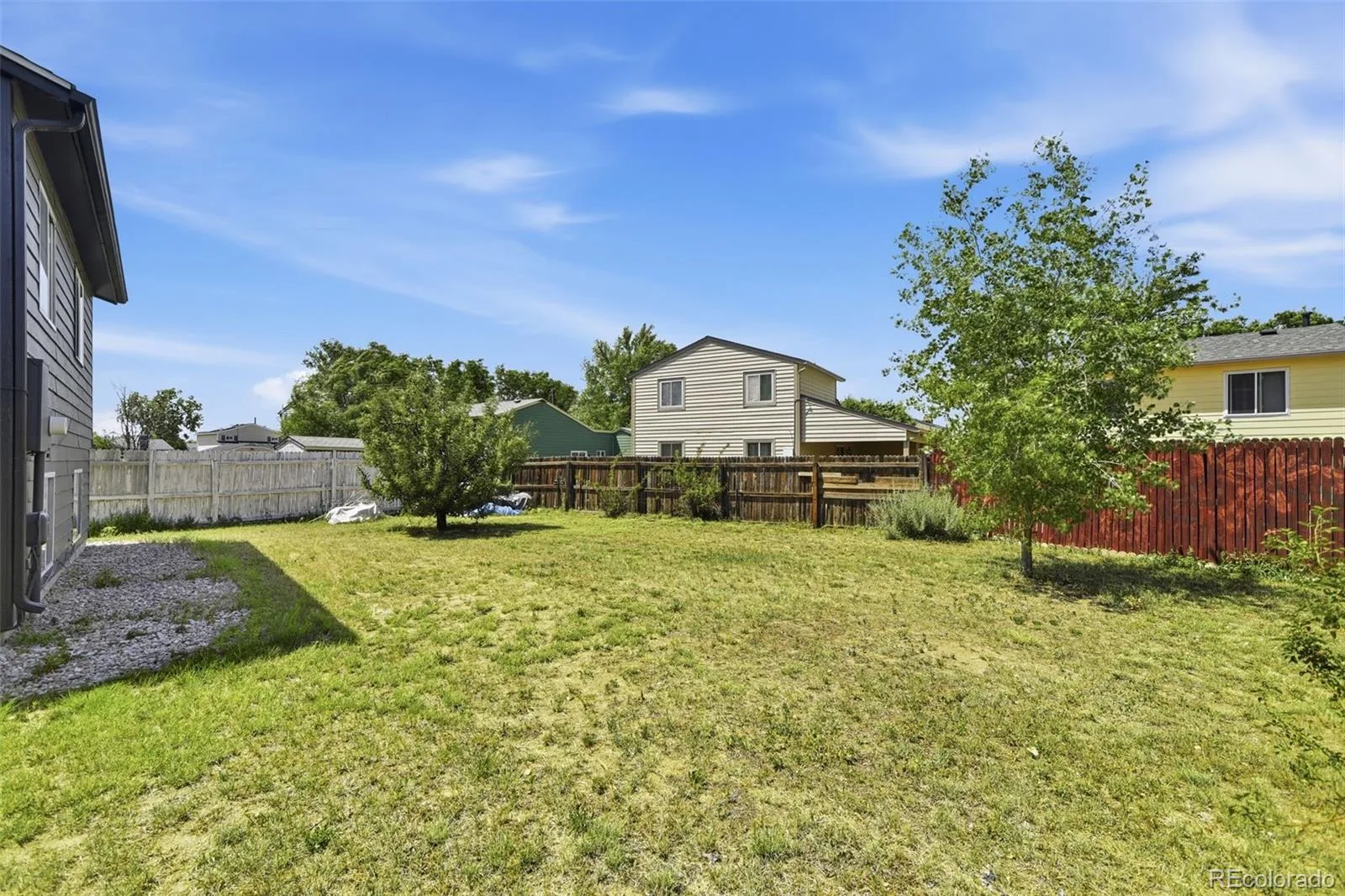 19335 E Batavia Place Aurora CO 80011 | MLS #REC3256215 07142026133608 1600 20