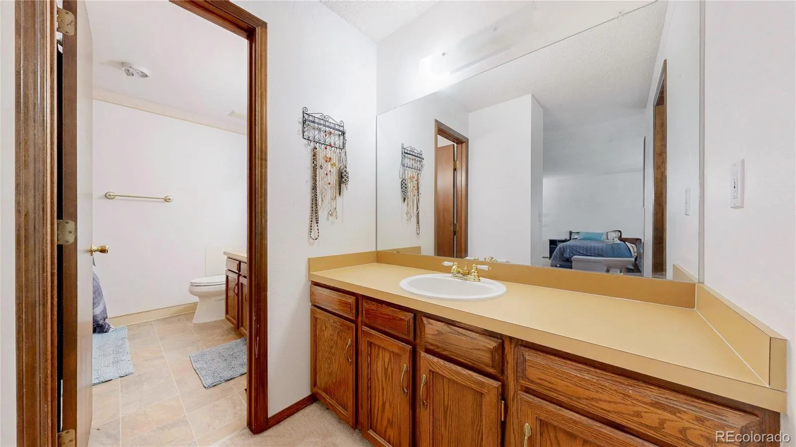 10208 E Jewell Avenue #17 Aurora CO 80247 MLS #REC3256757 06202026001304 1600 17
