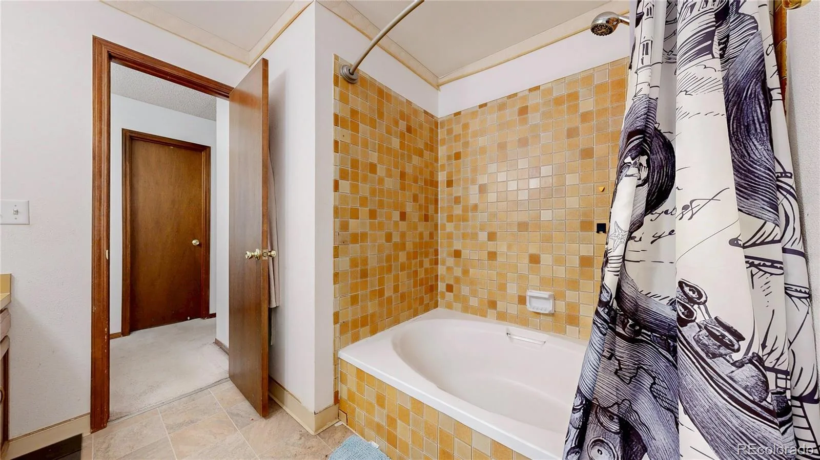 10208 E Jewell Avenue #17 Aurora CO 80247 MLS #REC3256757 06202026001304 1600 19