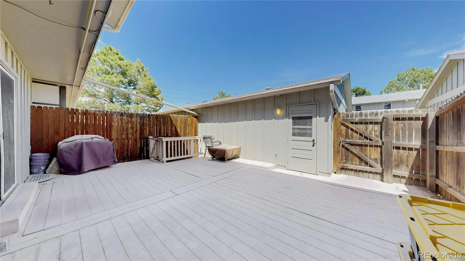 10208 E Jewell Avenue #17 Aurora CO 80247 MLS #REC3256757 06202026001304 1600 31