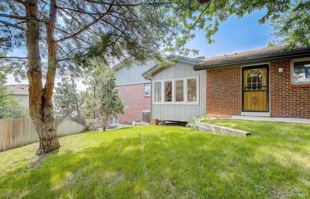 27 Beacon Hill Lane Greenwood Village CO 80111 | MLS #REC3257089 08272026220429 1024 40