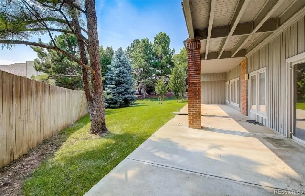 27 Beacon Hill Lane Greenwood Village CO 80111 | MLS #REC3257089 08272026220429 1024 41