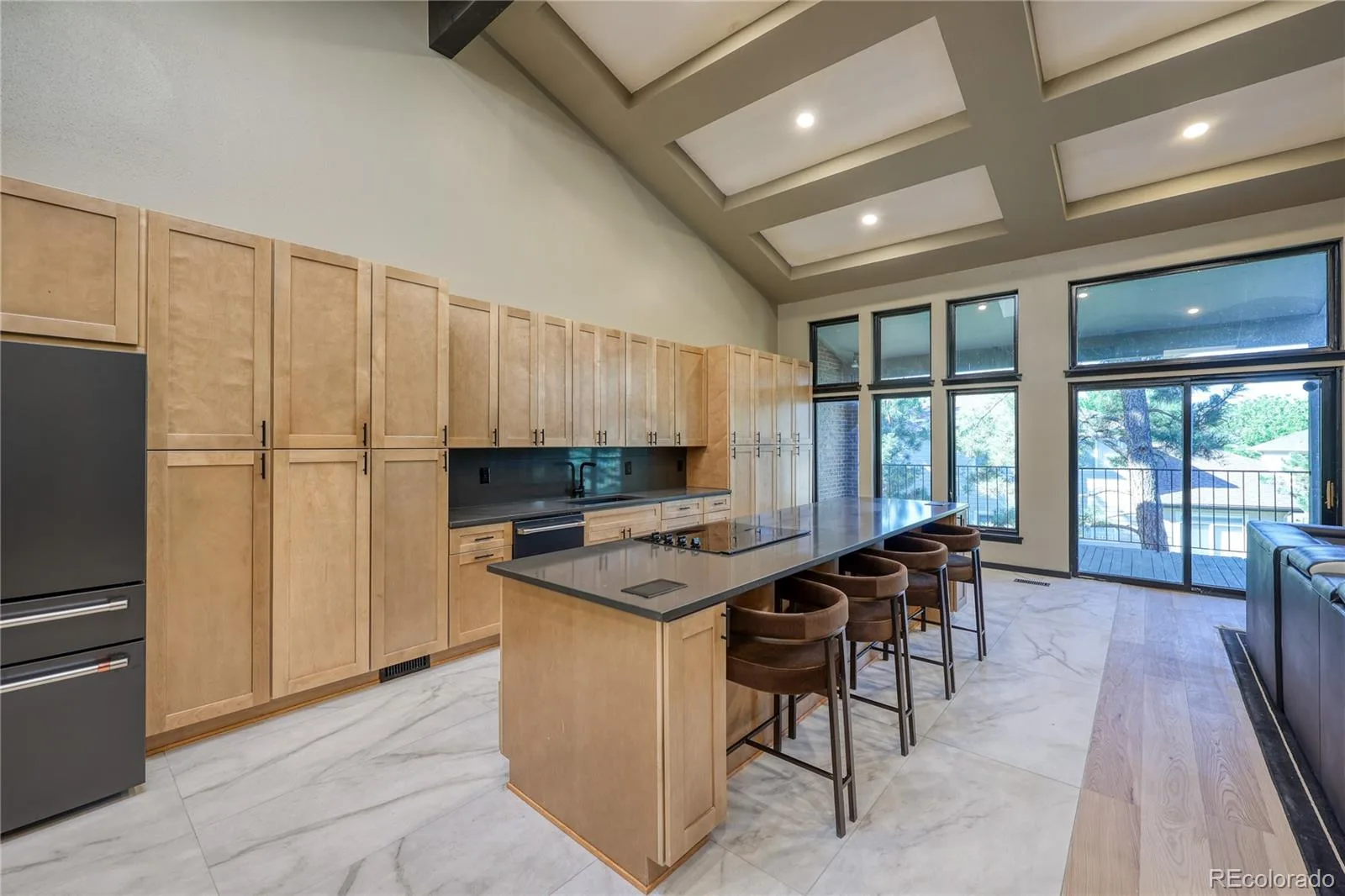 27 Beacon Hill Lane Greenwood Village CO 80111 | MLS #REC3257089 08272026220429 1600 12