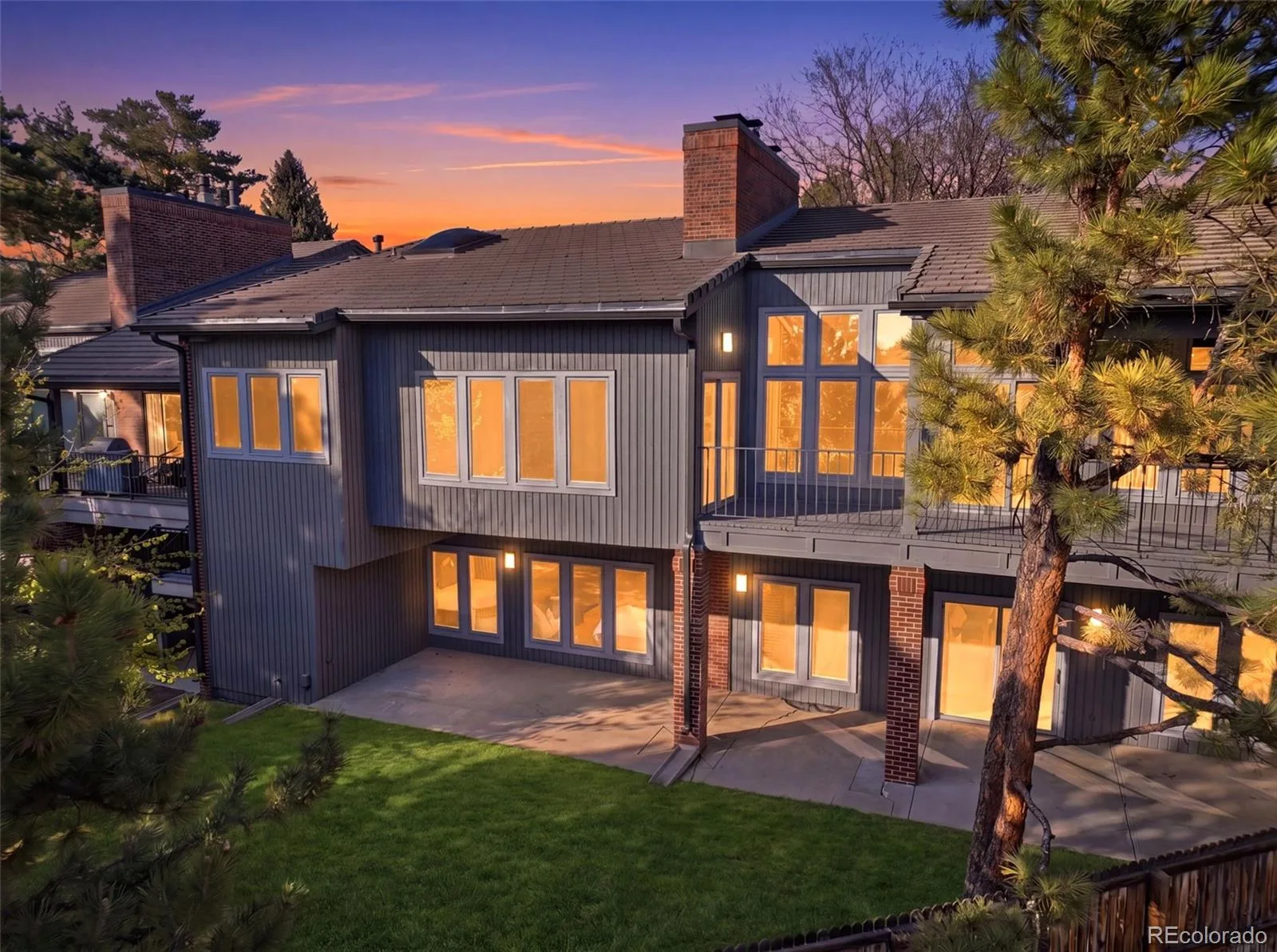 27 Beacon Hill Lane Greenwood Village CO 80111 | MLS #REC3257089 08272026220429 1600 42