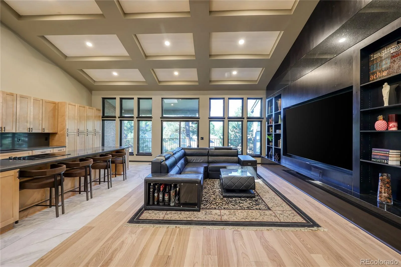 27 Beacon Hill Lane Greenwood Village CO 80111 | MLS #REC3257089 08272026220429 1600 8