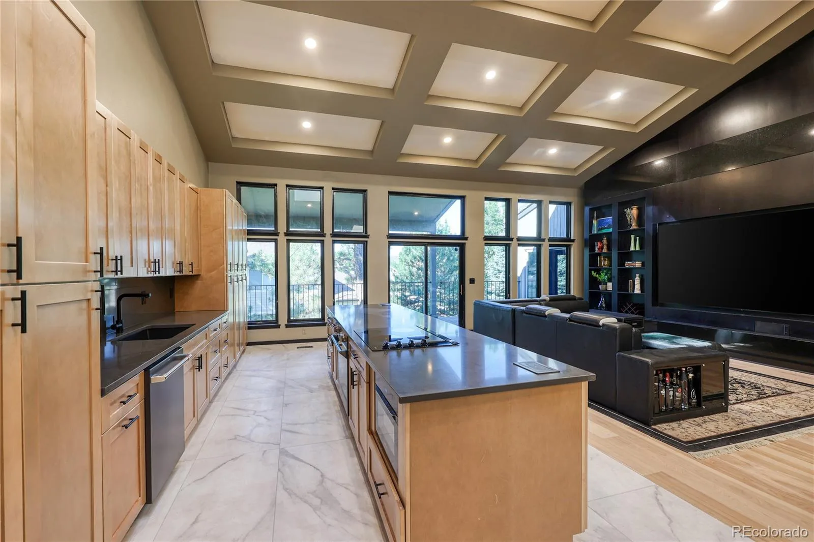 27 Beacon Hill Lane Greenwood Village CO 80111 | MLS #REC3257089 08272026220429 1600 9