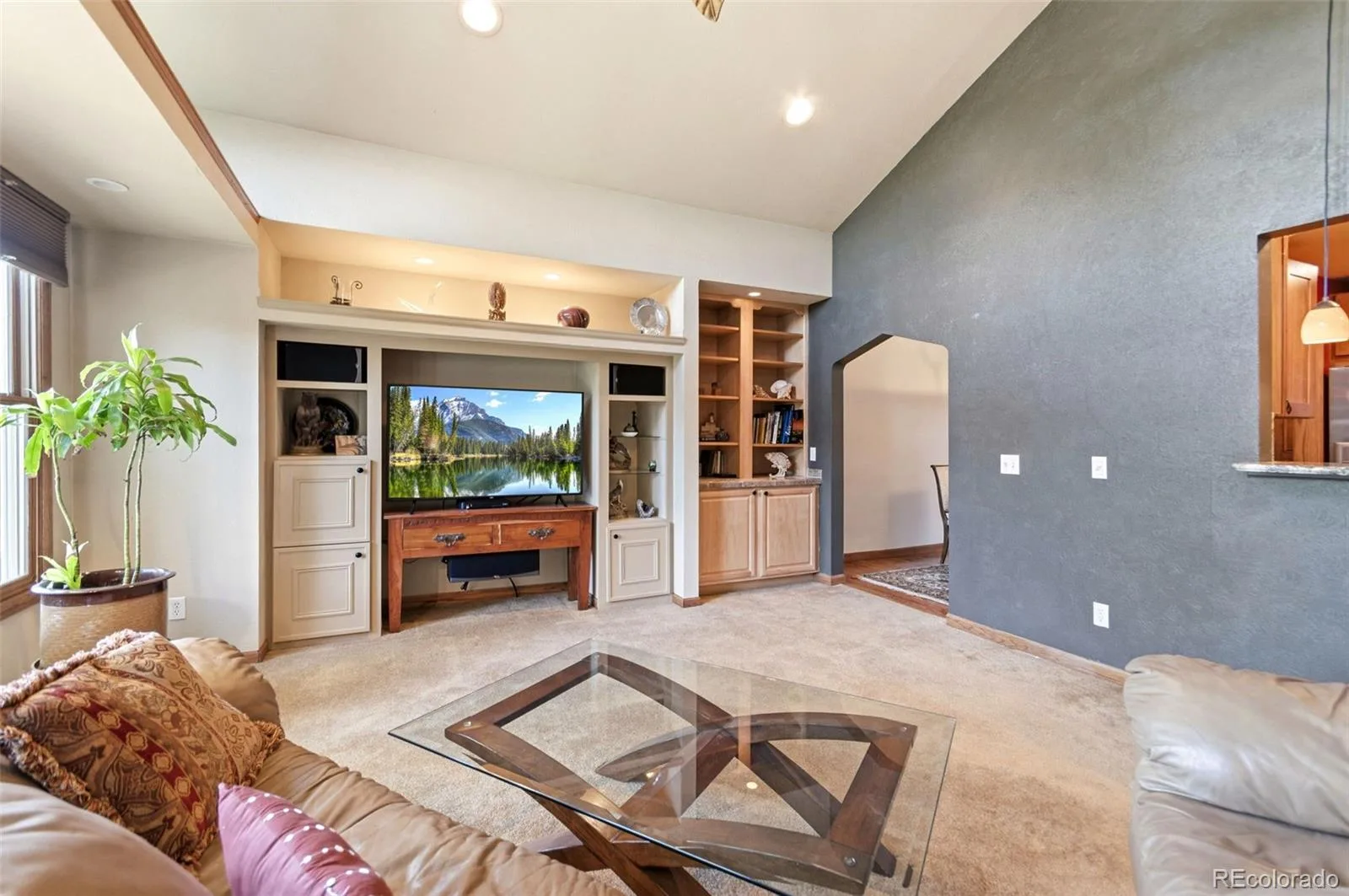 3226 S Ash Street Denver CO 80222 MLS #REC3257806 05292026222710 1600 19