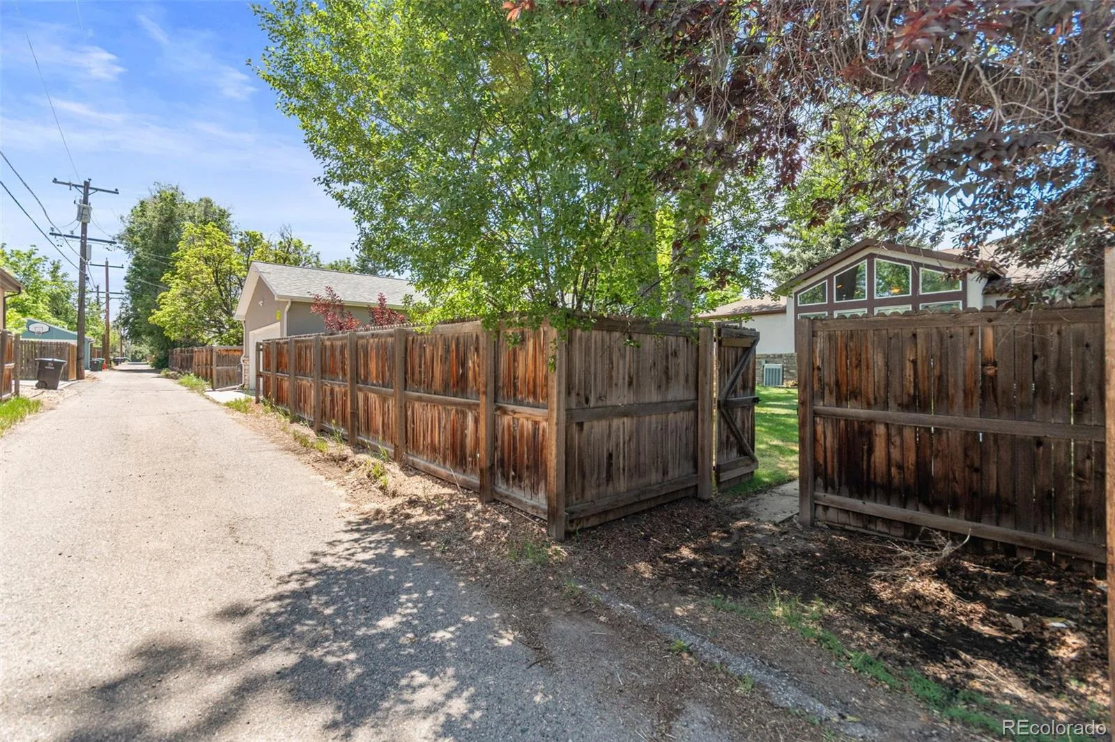 3226 S Ash Street Denver CO 80222 MLS #REC3257806 05292026222710 1600 37