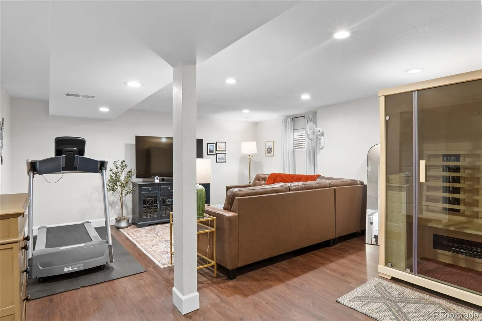 21544 E Powers Place Aurora CO 80015 | MLS #REC3259331 08132026200226 1600 22