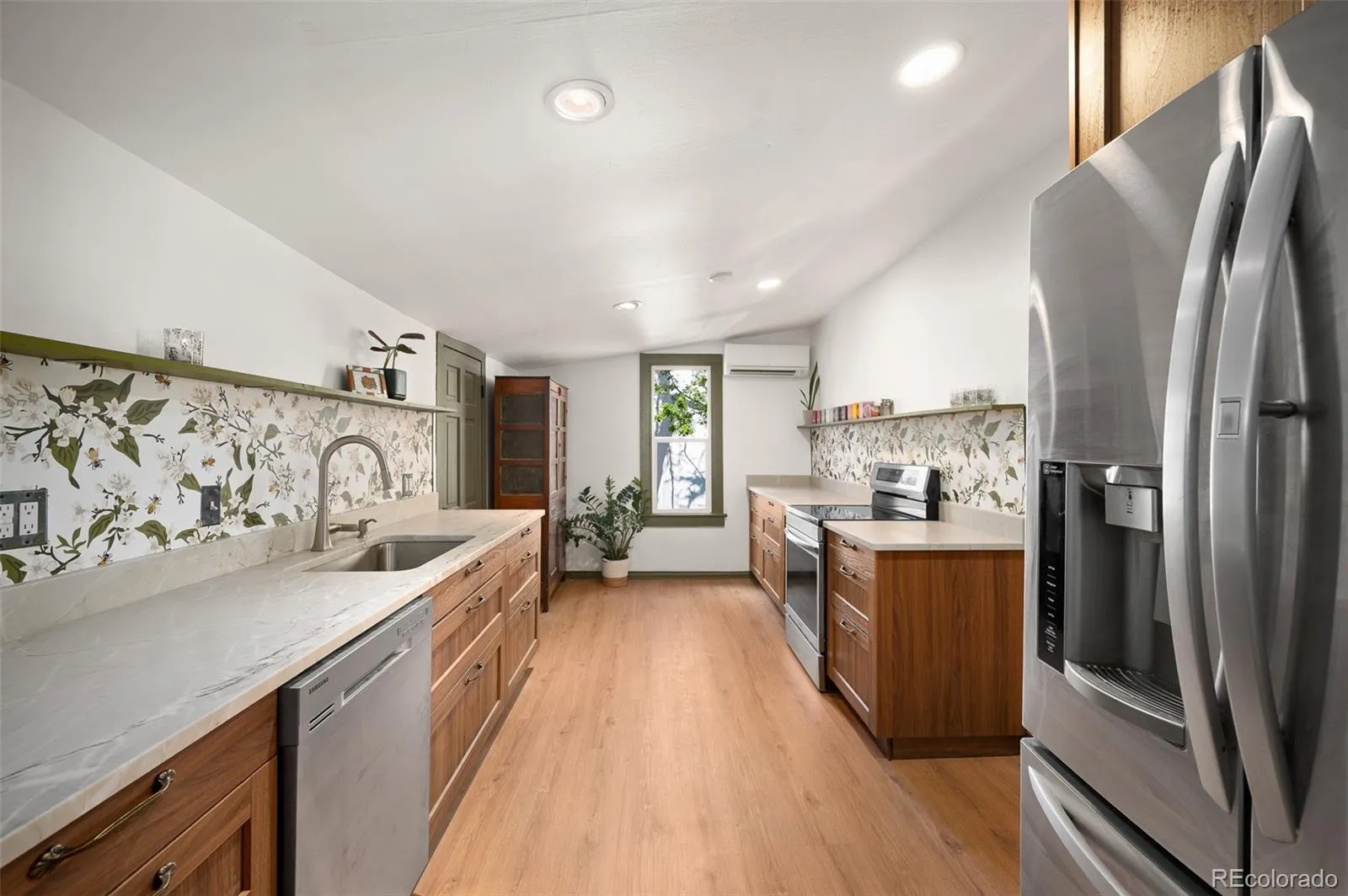 2471 S Galapago Street Denver CO 80223 MLS #REC3260952 05092026015807 1600 10