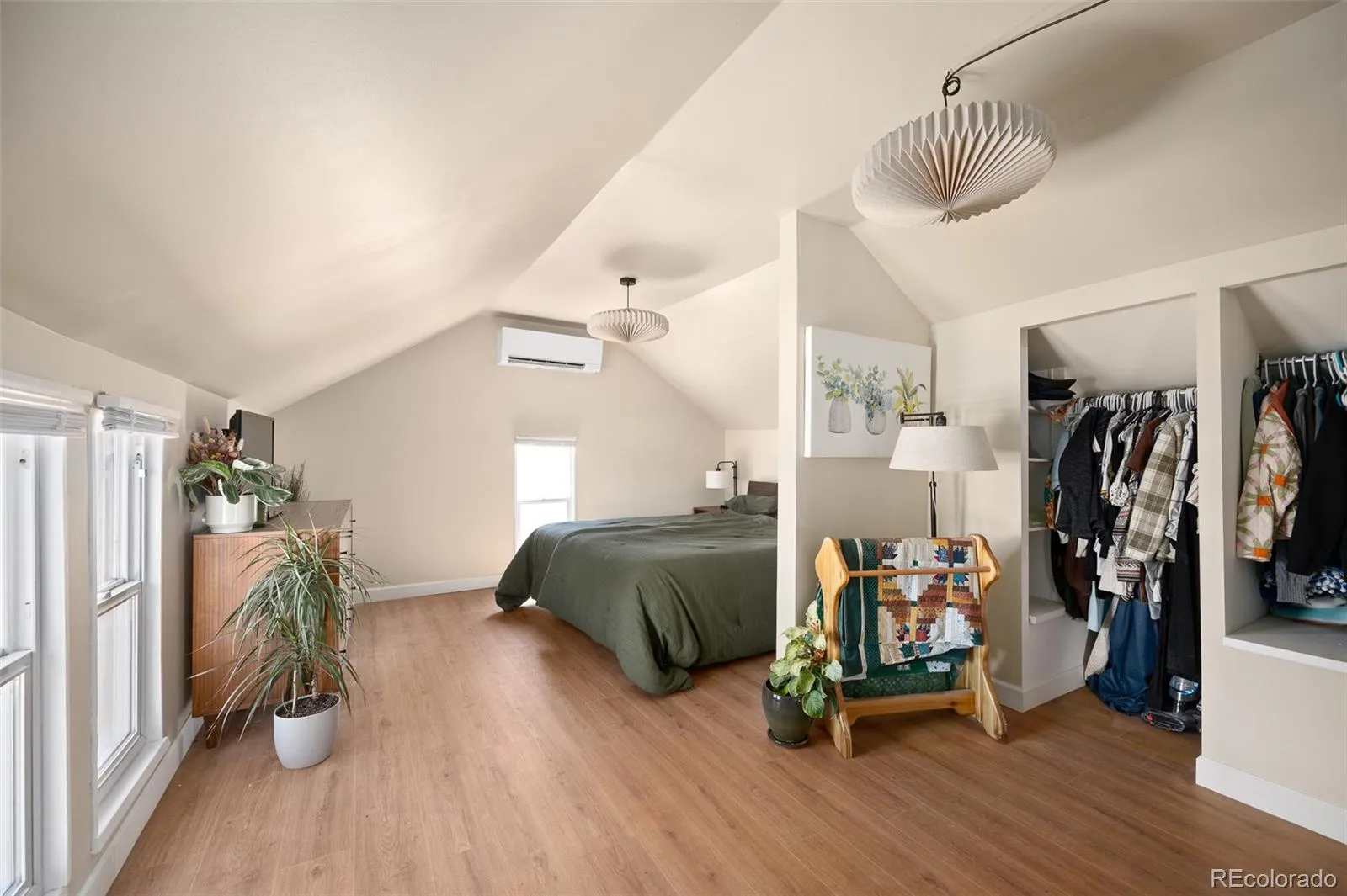 2471 S Galapago Street Denver CO 80223 MLS #REC3260952 05092026015807 1600 13