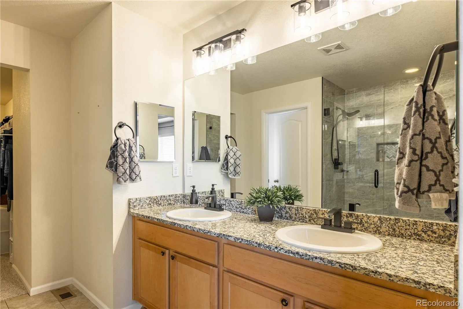 1368 Castle Creek Circle Castle Rock CO 80104 | MLS #REC3261318 06052026064259 1600 17
