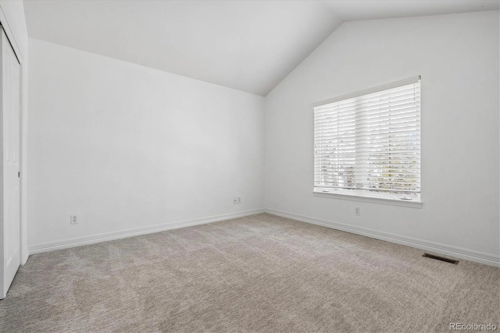 21324 E Briarwood Drive Aurora CO 80016 MLS #REC3262267 06022026231036 1600 23