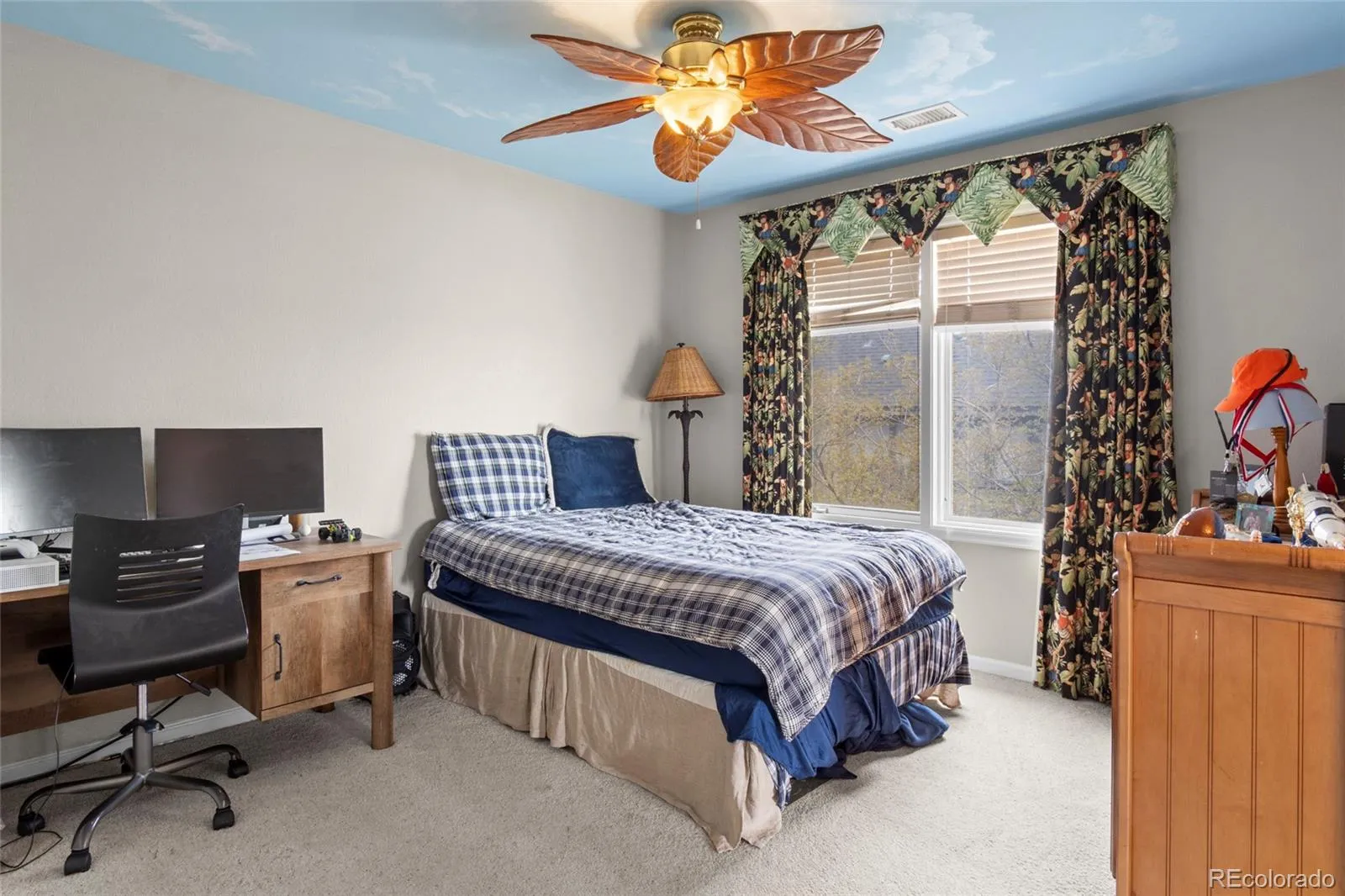 04202026140614 1600 35