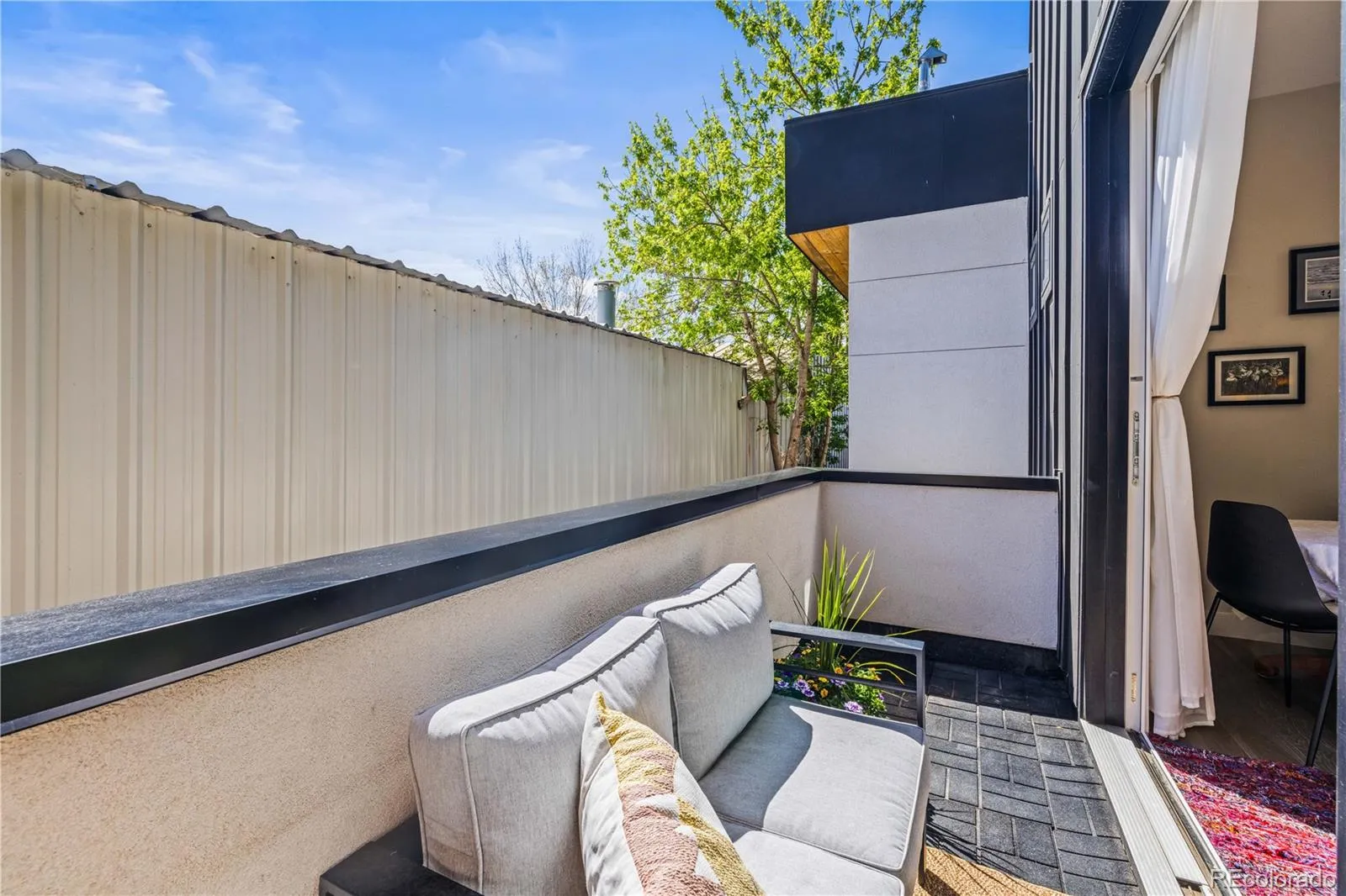 04162026003726 1600 27