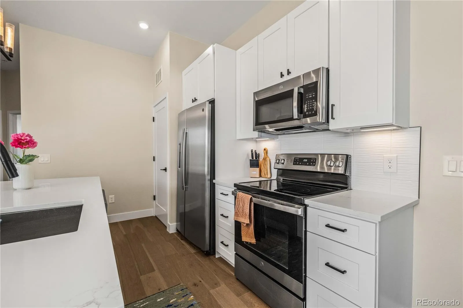 04162026003726 1600 5