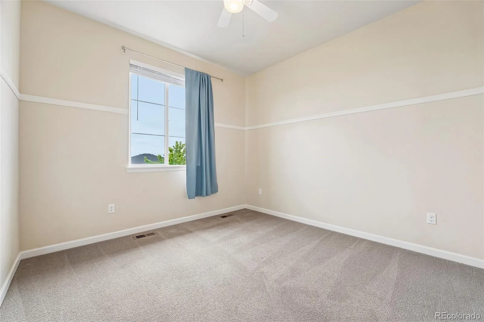 9516 Juniper Way Arvada CO 80007 MLS #REC3265126 05232026092835 1600 23