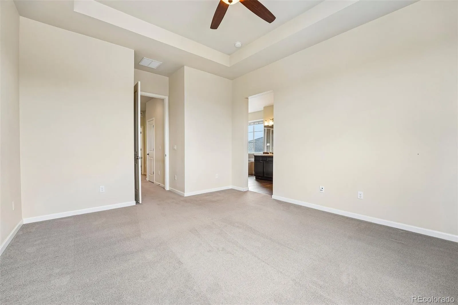 9516 Juniper Way Arvada CO 80007 MLS #REC3265126 05232026092835 1600 25