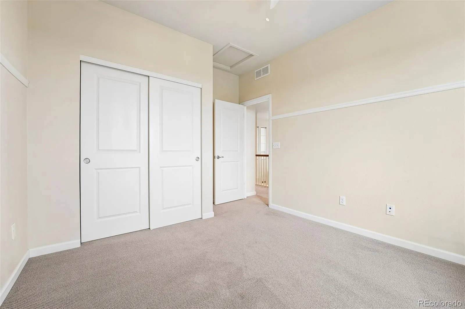 9516 Juniper Way Arvada CO 80007 MLS #REC3265126 05232026092835 1600 35