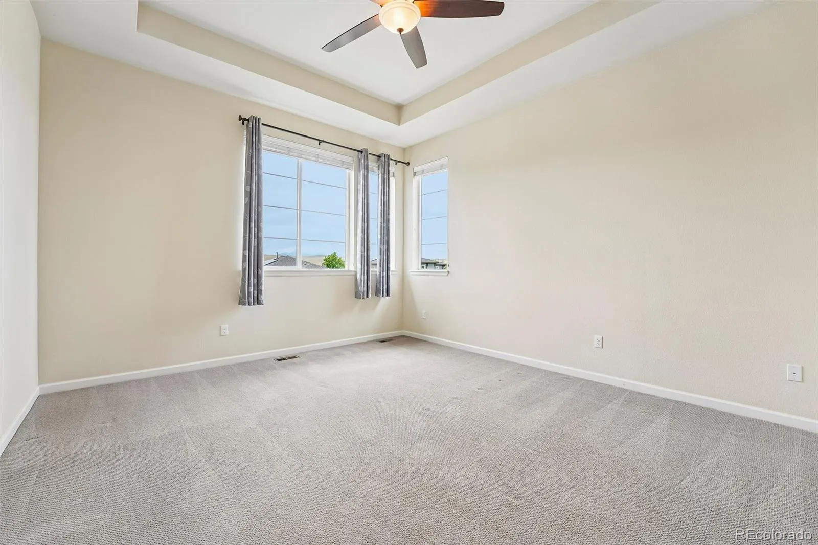 9516 Juniper Way Arvada CO 80007 MLS #REC3265126 05232026092835 1600 36