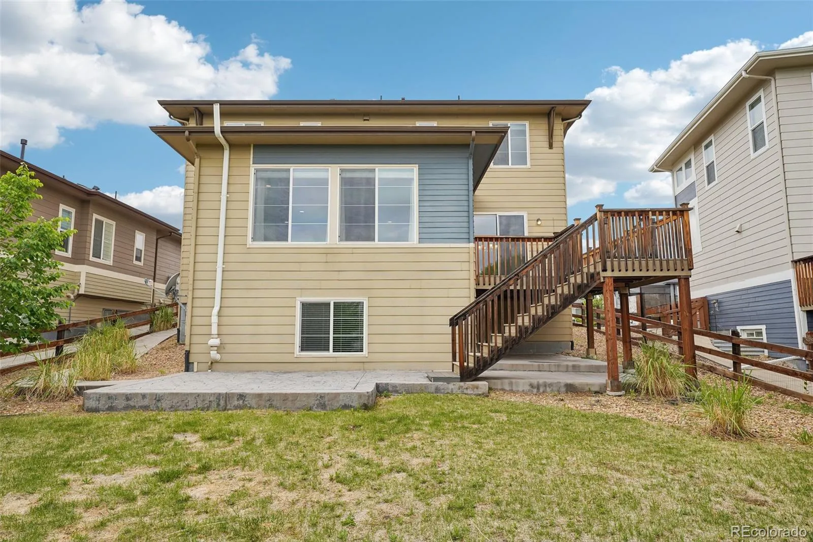 9516 Juniper Way Arvada CO 80007 MLS #REC3265126 05232026092835 1600 45