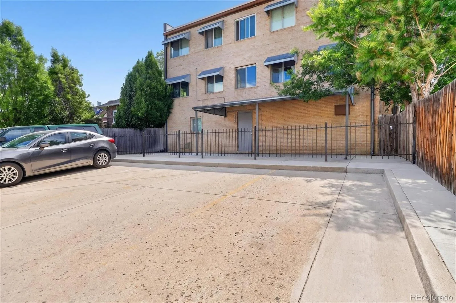 4334 Federal Boulevard #104 Denver CO 80211 | MLS #REC3267373 06202026003819 1600 26