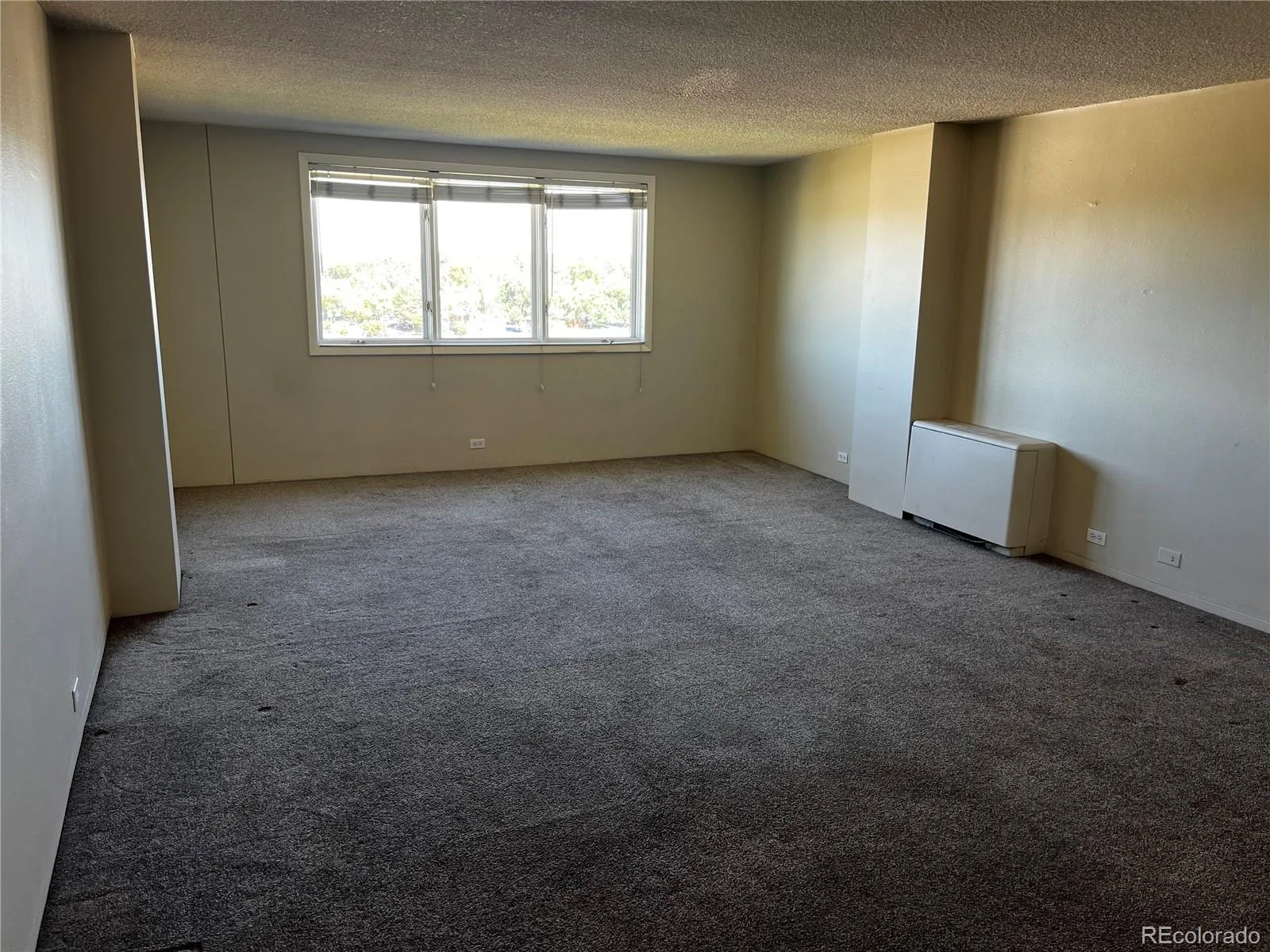 2225 Buchtel Boulevard #901 Denver CO 80210 | MLS #REC3267447 09162026191031 1600 3