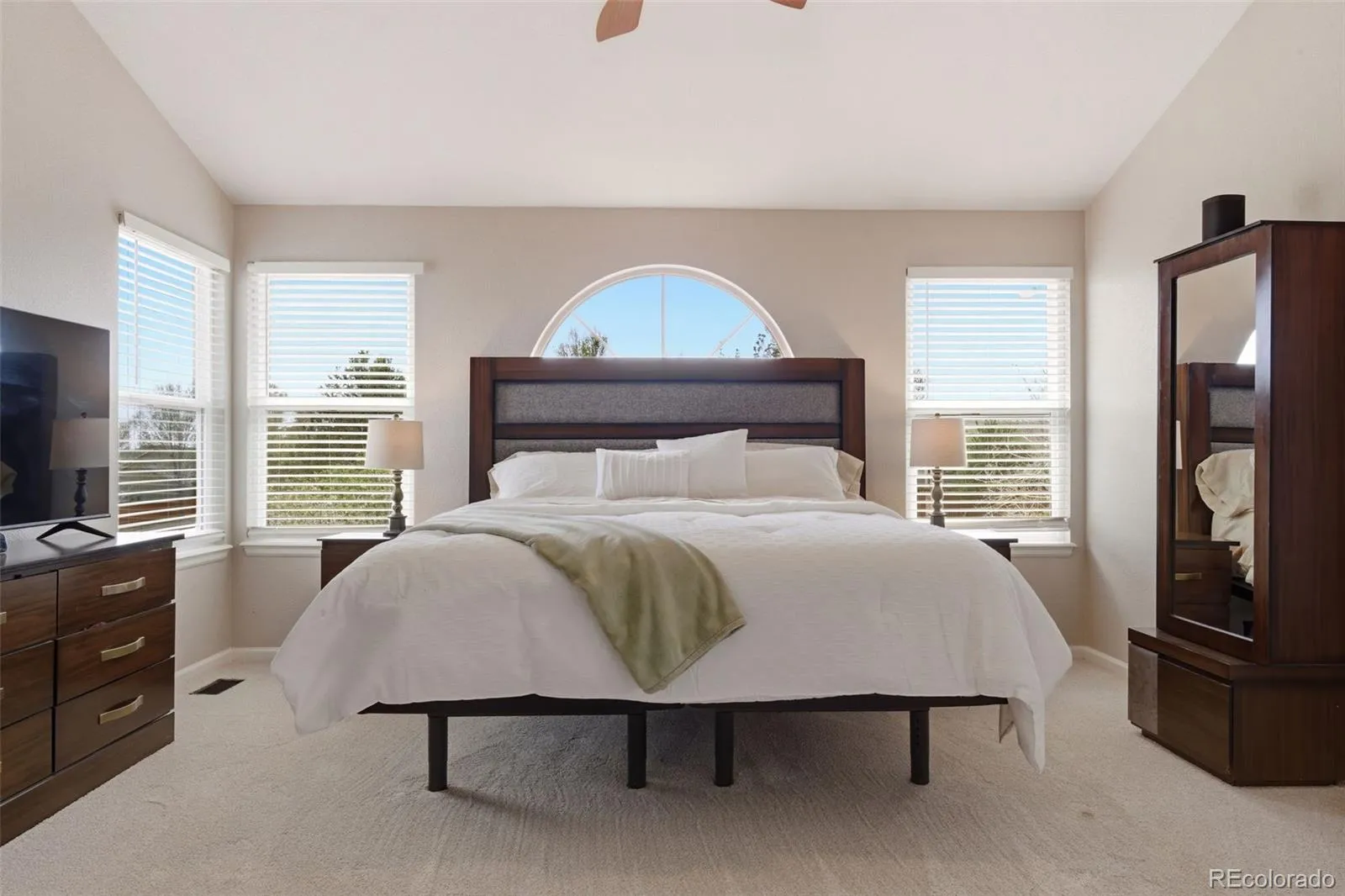 04212026183857 1600 7