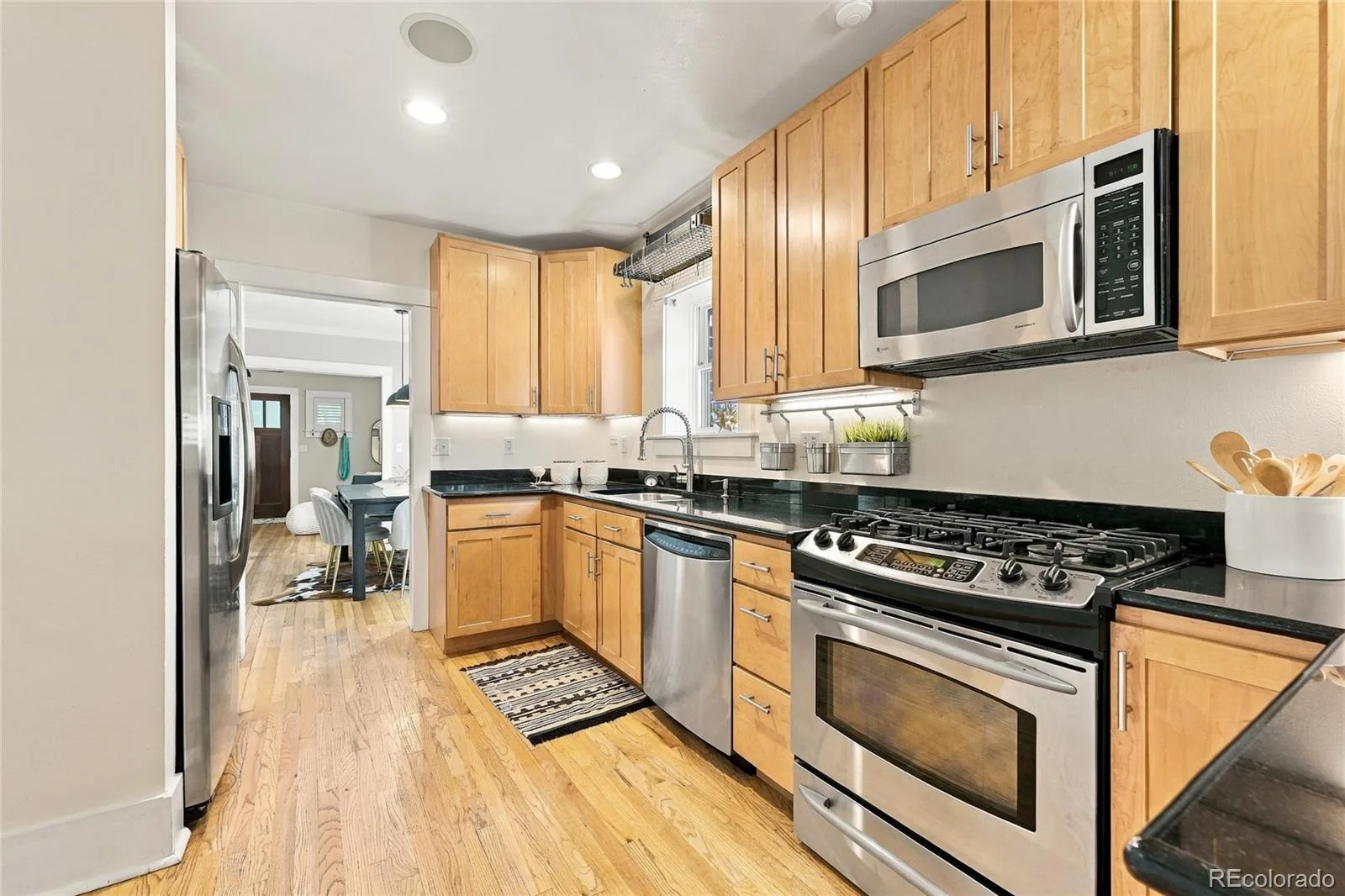 871 S Gaylord Street Denver CO 80209 | MLS #REC3273583 10102026022956 1600 13